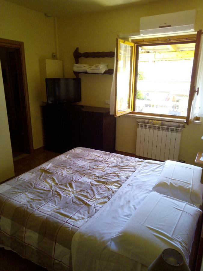 Bed & Breakfast Hotel California Terracina Zewnętrze zdjęcie