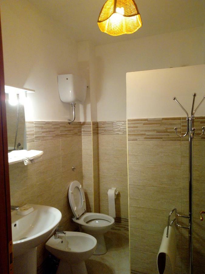 Bed & Breakfast Hotel California Terracina Zewnętrze zdjęcie